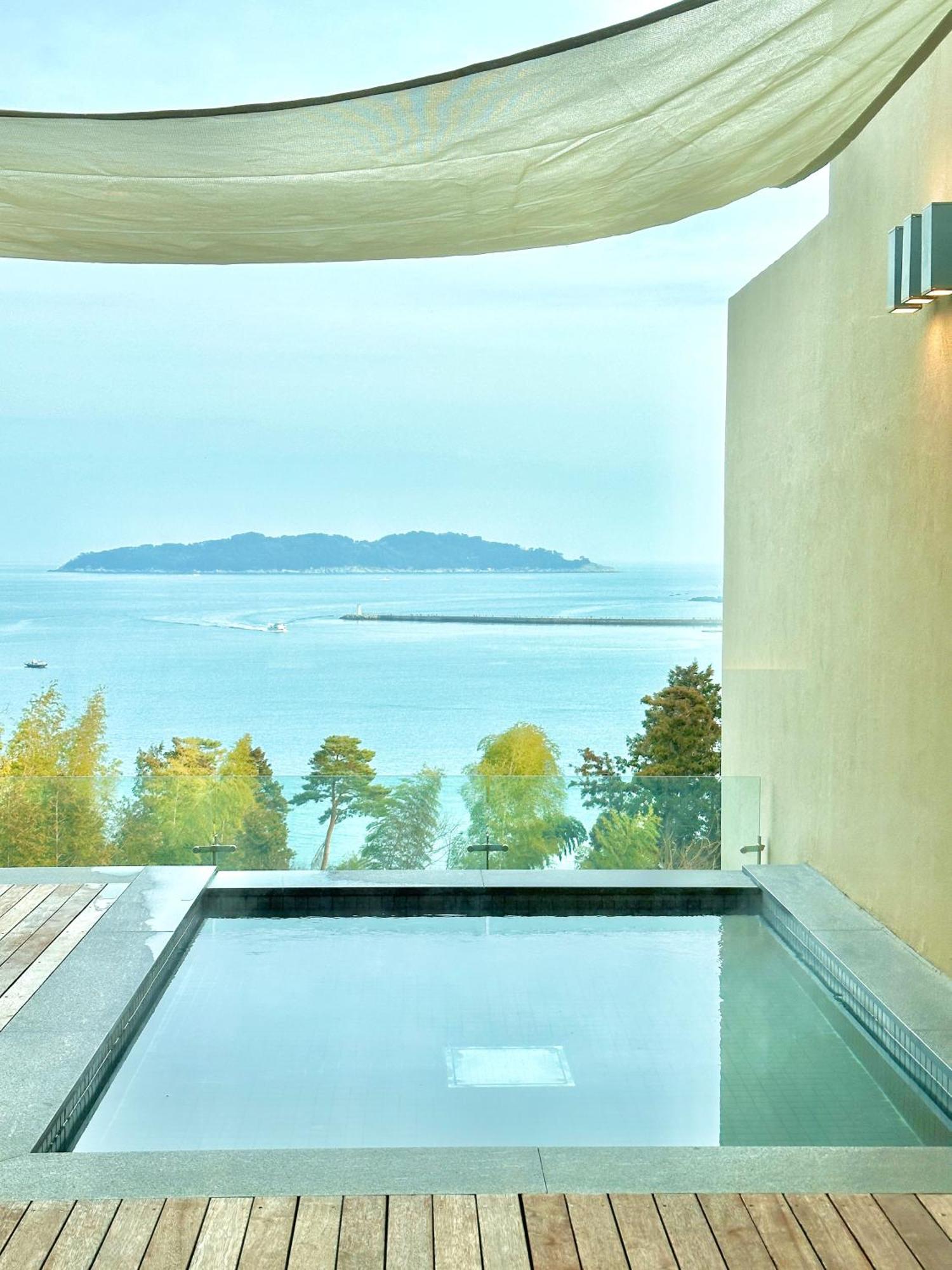 Hotel Sang Sang & Private Sang Sang Pool Villa Кодже Екстер'єр фото